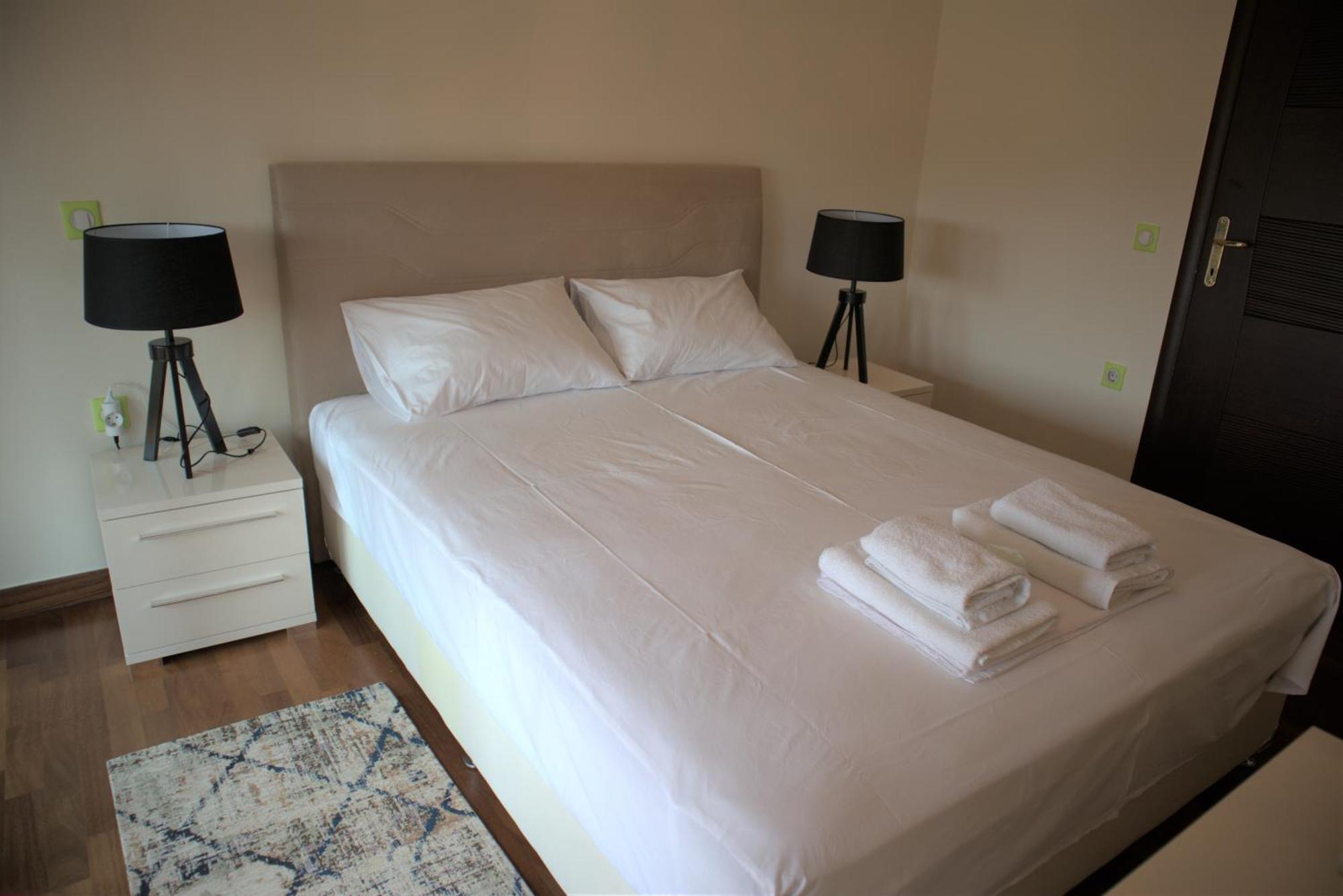 Kouros At The Park Apartment Alexandroupoli Bagian luar foto